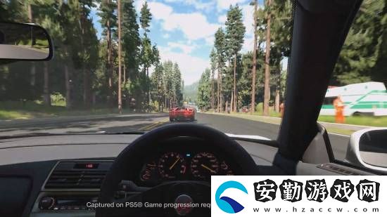 GT賽車免費試玩版12.6上線！18輛經(jīng)典車型