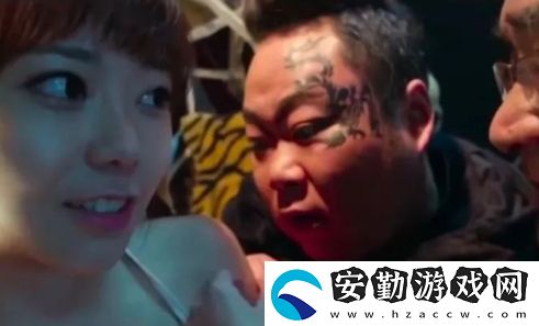 劉飛兒試鏡“跑龍?zhí)住苯巧?></p><p>在直播間里，劉飛兒有時(shí)會(huì)提及一些娛樂(lè)圈的內(nèi)幕故事，但她覺(jué)得這些內(nèi)容不適合公開(kāi)討論，因此并沒(méi)有詳細(xì)說(shuō)明。這種神秘感反而激發(fā)了粉絲們的好奇心，紛紛期待她能分享更多有趣的幕后故事。無(wú)論是作為模特、游戲主播還是顏值聊天主播，劉飛兒始終保持著真誠(chéng)的態(tài)度，與粉絲們建立了深厚的情感聯(lián)系。她用自己的經(jīng)歷證明了，在追求夢(mèng)想的道路上，堅(jiān)持和選擇同樣重要。</p>            </div>
        </div>
        <div   id=